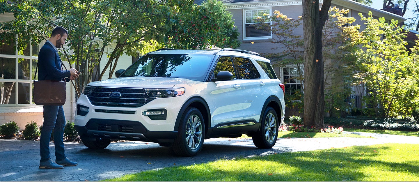 Dennis Sneed Ford in Gower MO