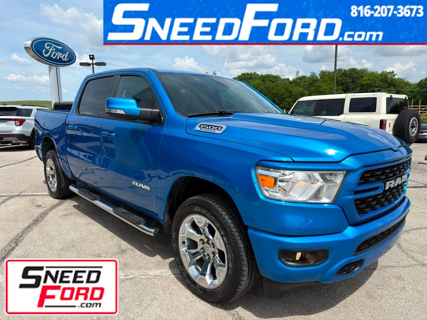 2022 RAM 1500 Big Horn/Lone Star 4x4 Crew Cab 5'7's photo