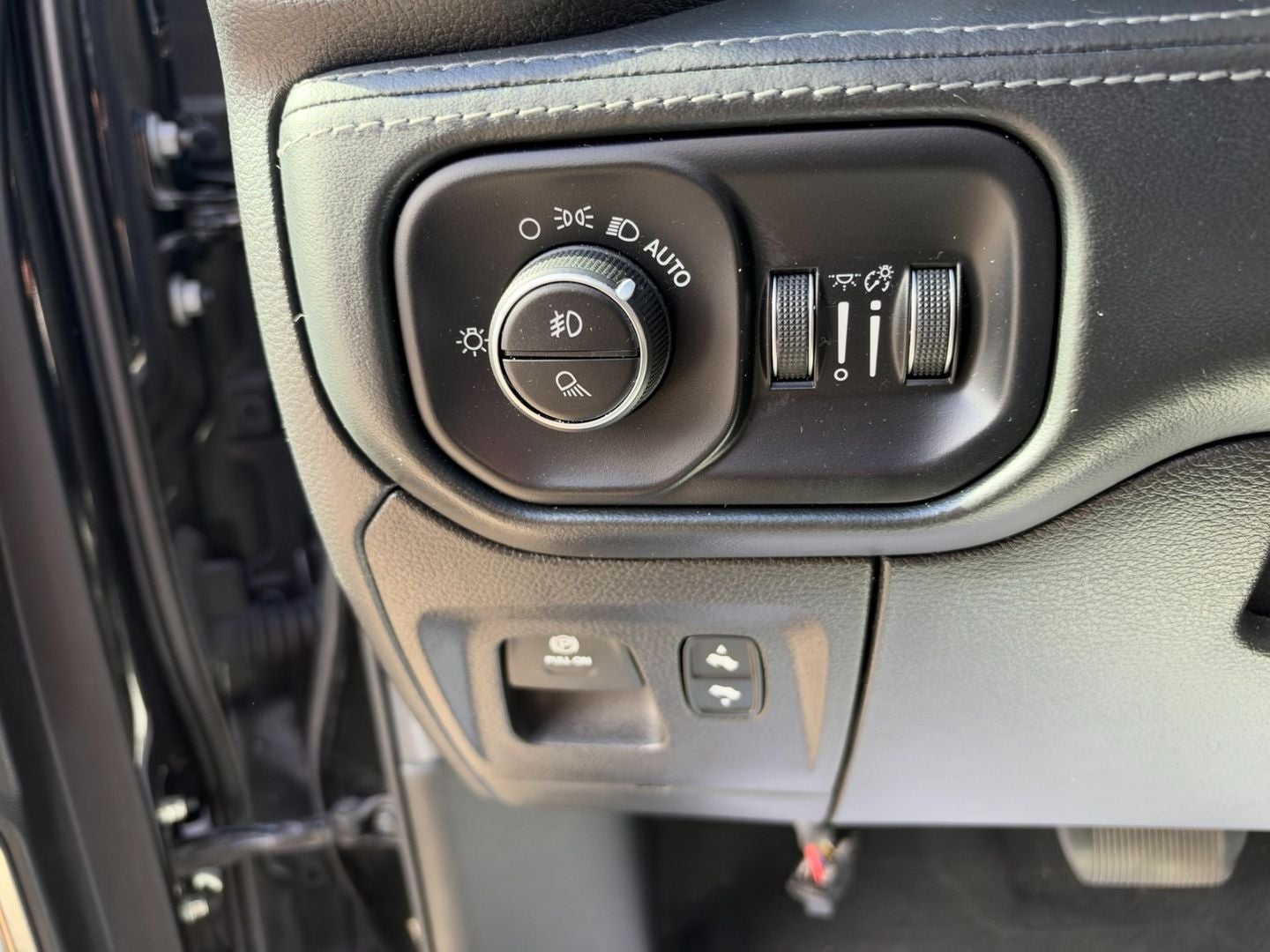 2019 RAM 1500 Limited