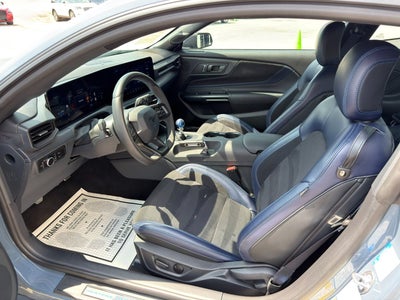 2025 Ford Mustang Dark Horse