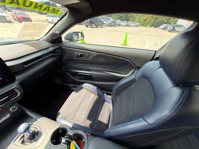 2025 Ford Mustang Dark Horse