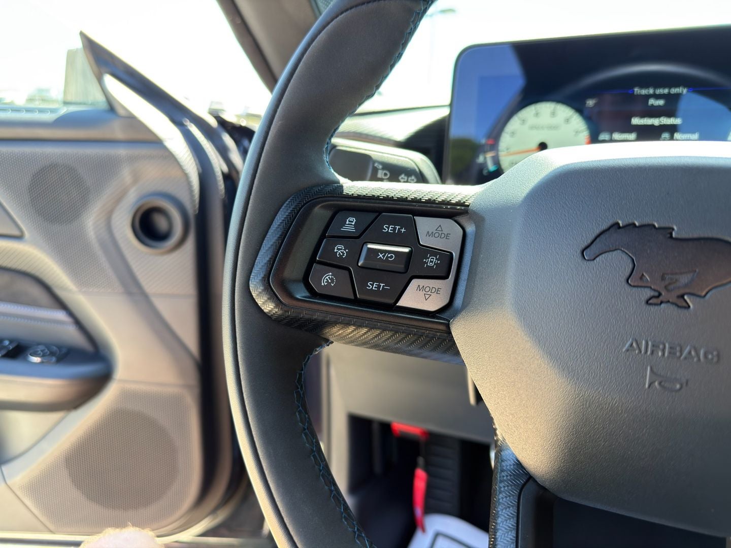 2025 Ford Mustang Dark Horse