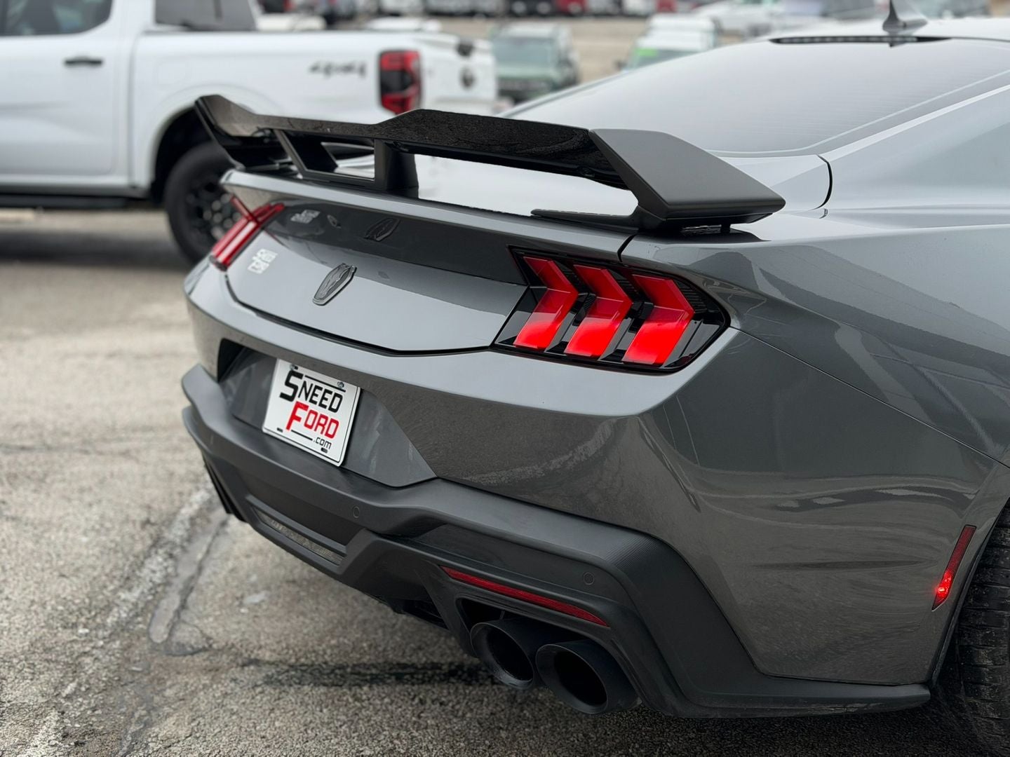 2024 Ford Mustang Dark Horse