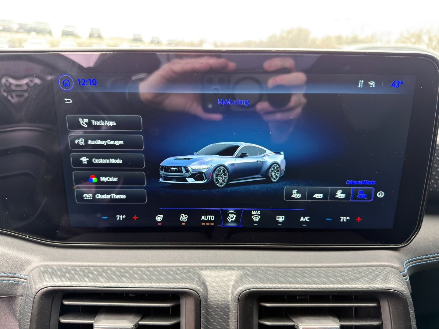 2024 Ford Mustang Dark Horse