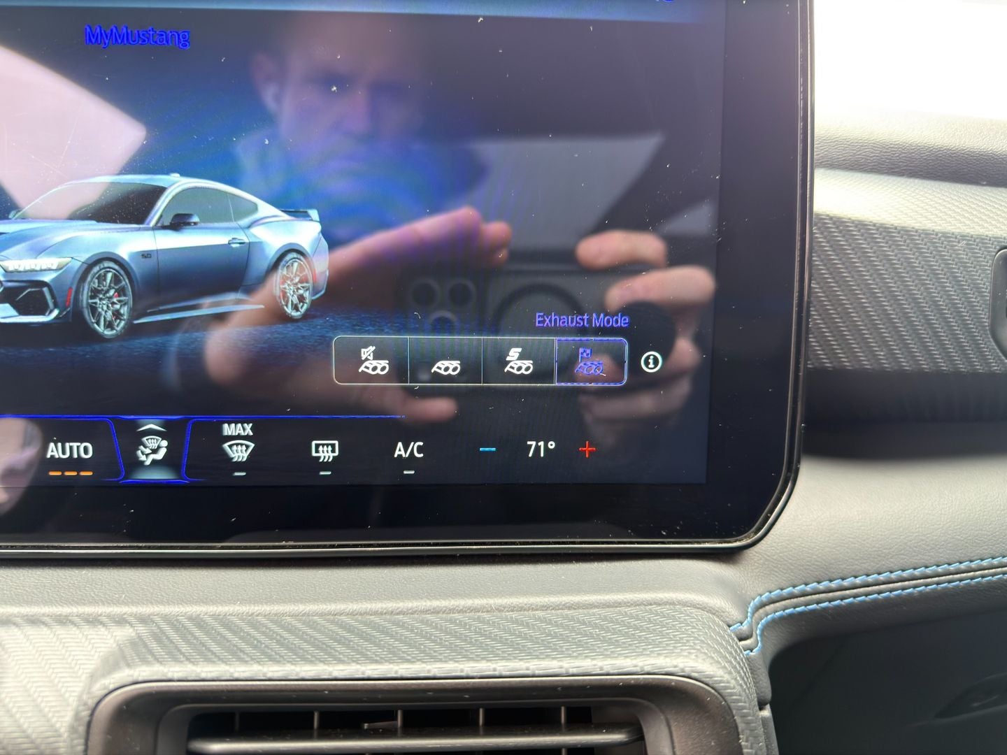 2024 Ford Mustang Dark Horse