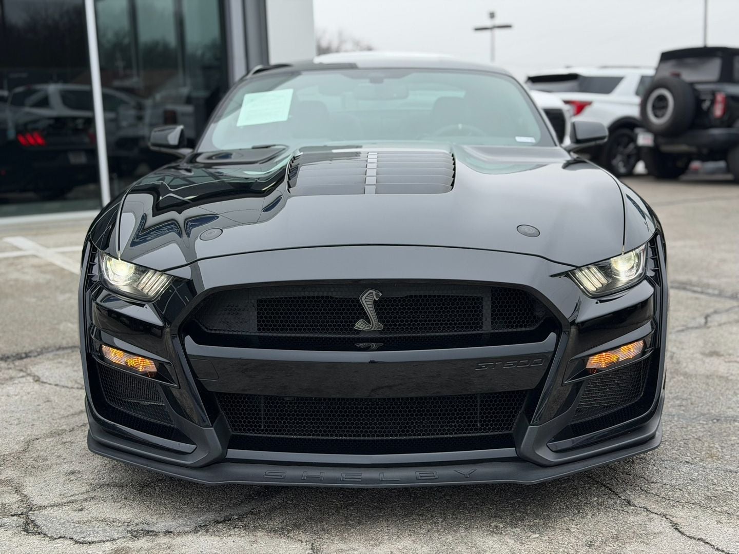 Used 2022 Ford Mustang Shelby GT500 with VIN 1FA6P8SJ8N5503690 for sale in Kansas City