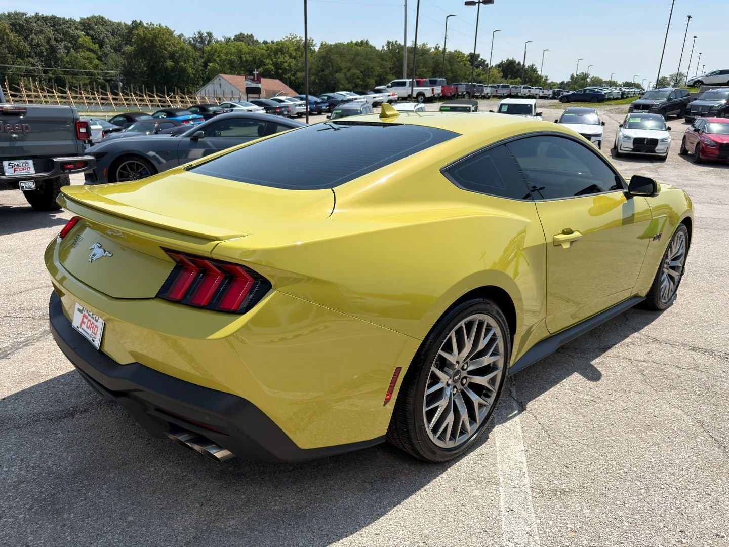 2025 Ford Mustang EcoBoost Premium