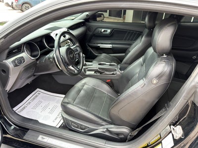 2020 Ford Mustang EcoBoost Premium