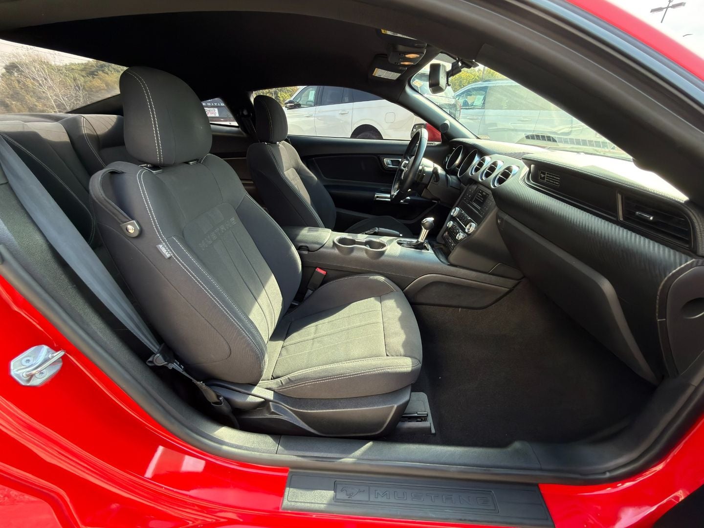 2020 Ford Mustang EcoBoost