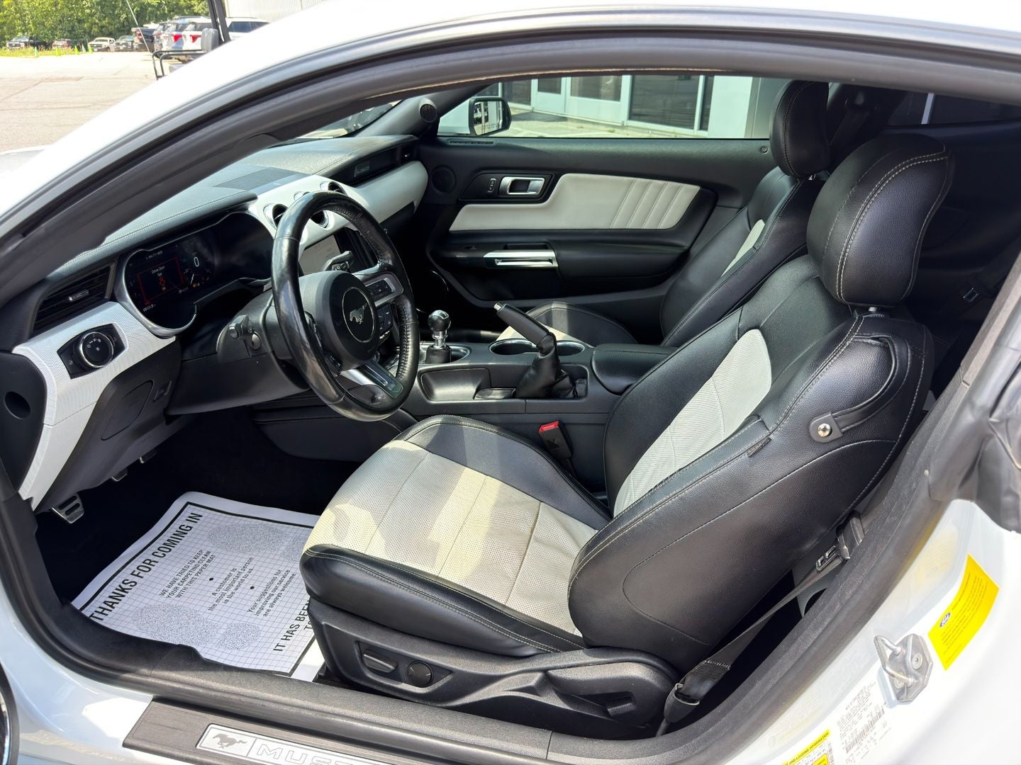 2022 Ford Mustang EcoBoost Premium