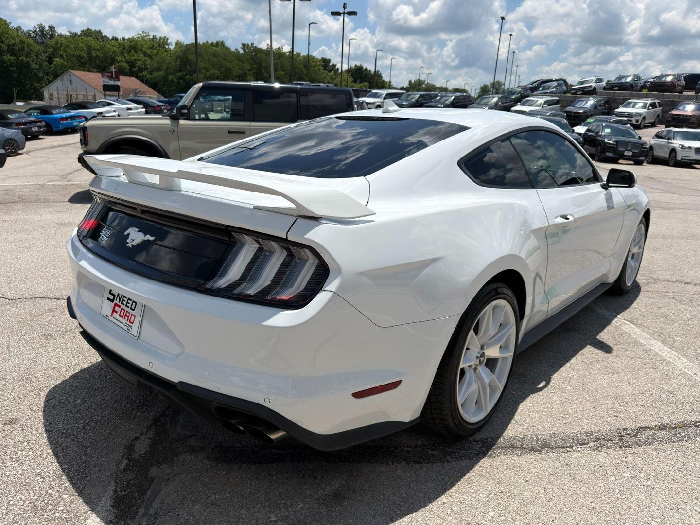 2022 Ford Mustang EcoBoost Premium
