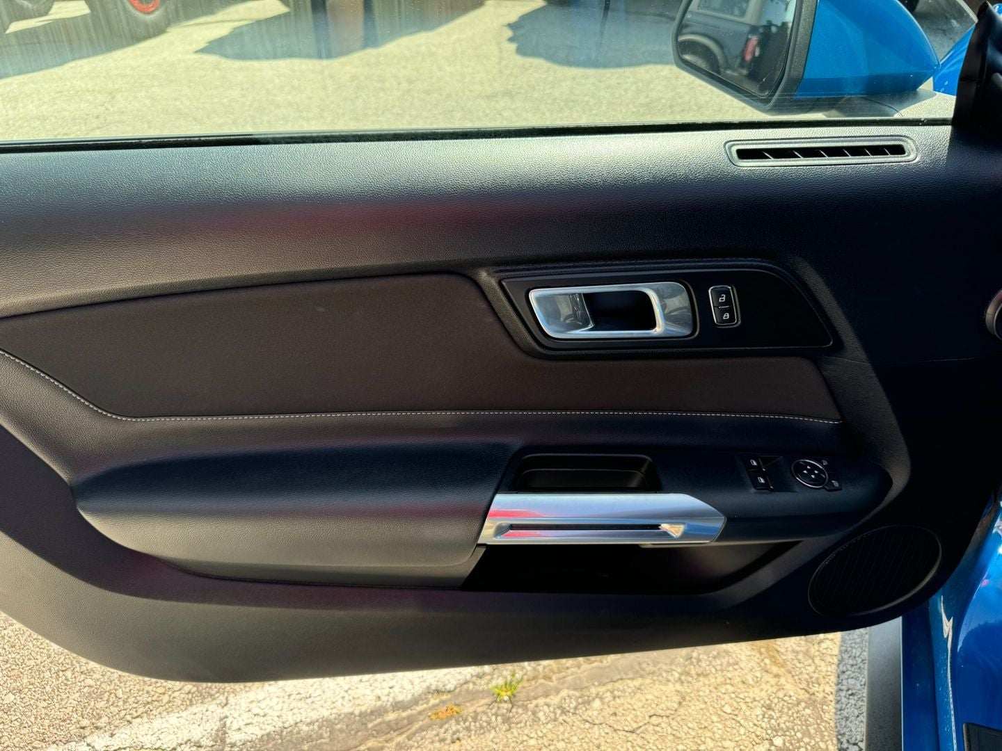 2021 Ford Mustang EcoBoost