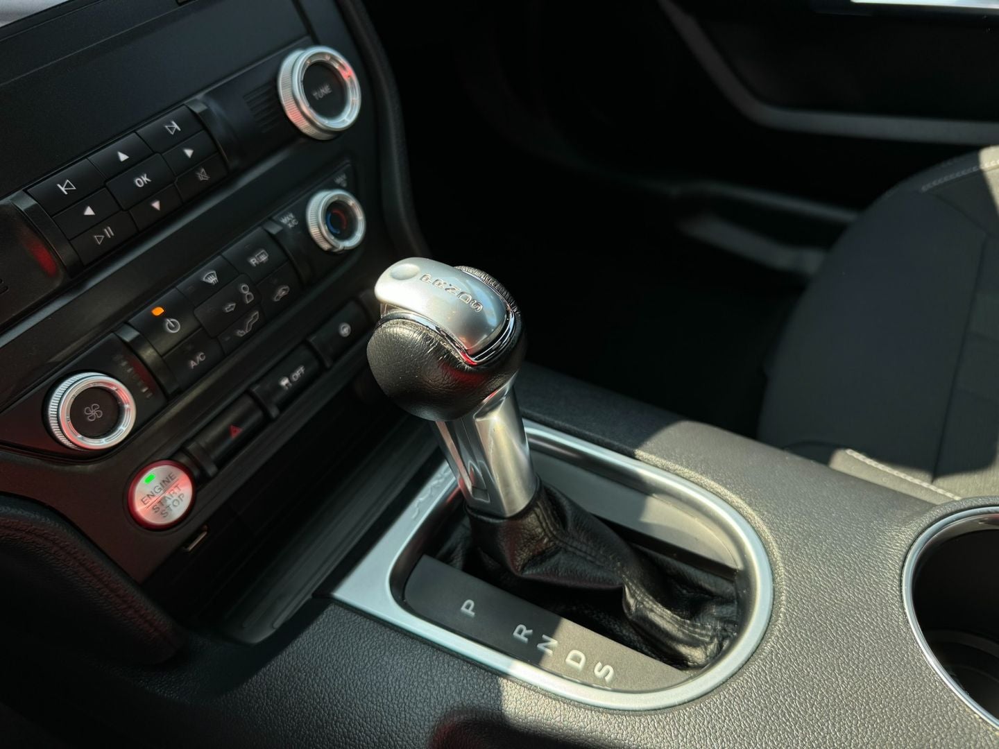 2021 Ford Mustang EcoBoost