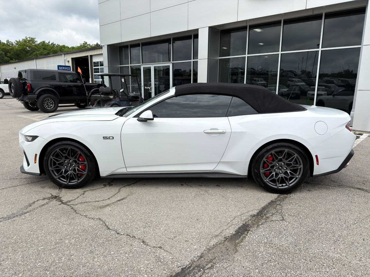 2024 Ford Mustang GT Premium