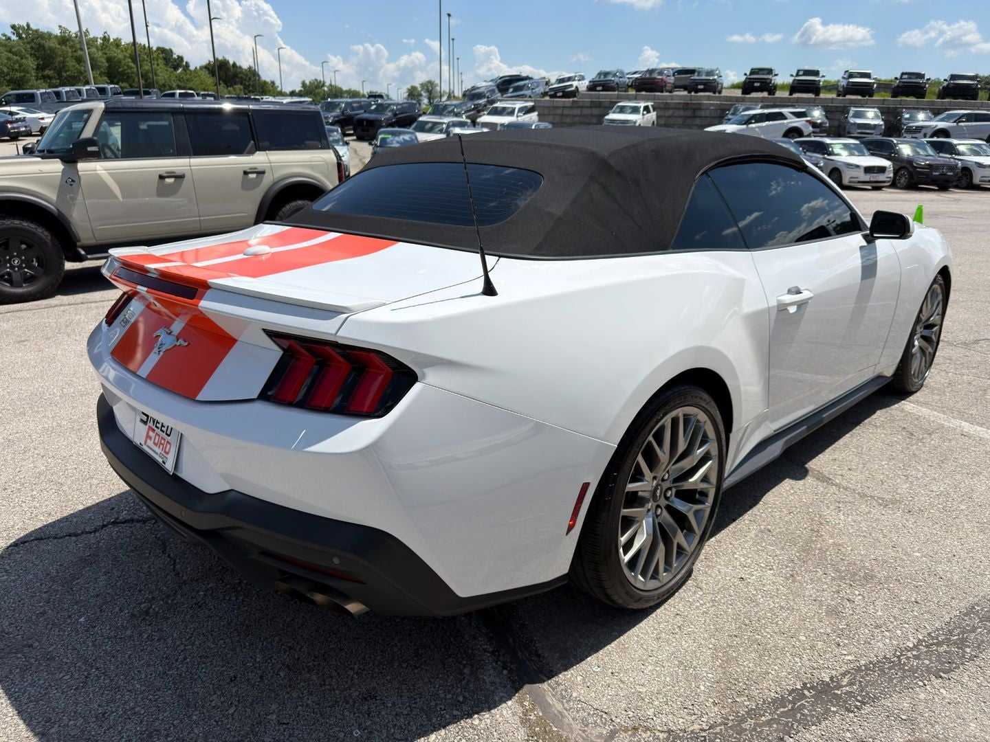 2024 Ford Mustang EcoBoost Premium