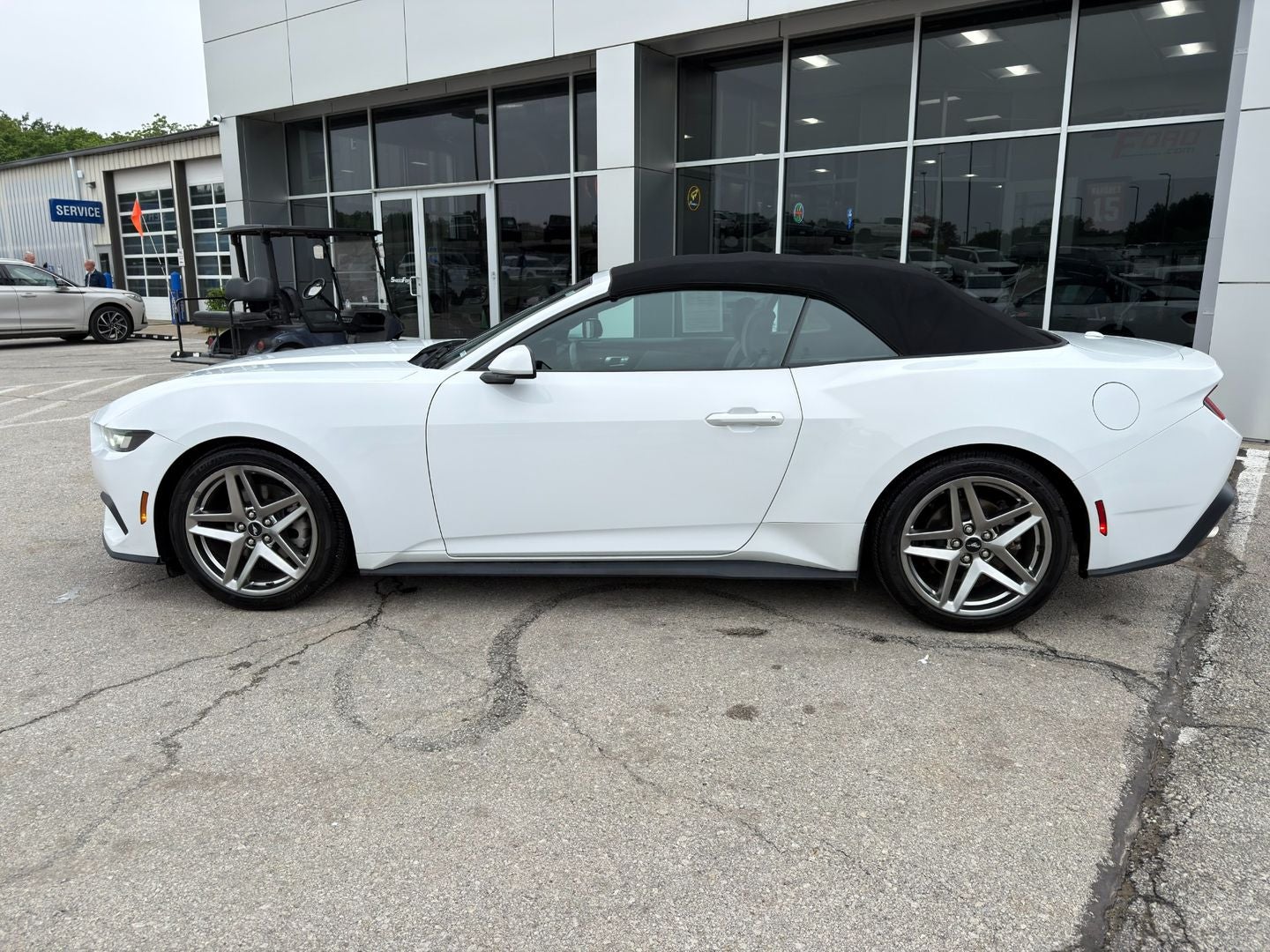 2024 Ford Mustang EcoBoost