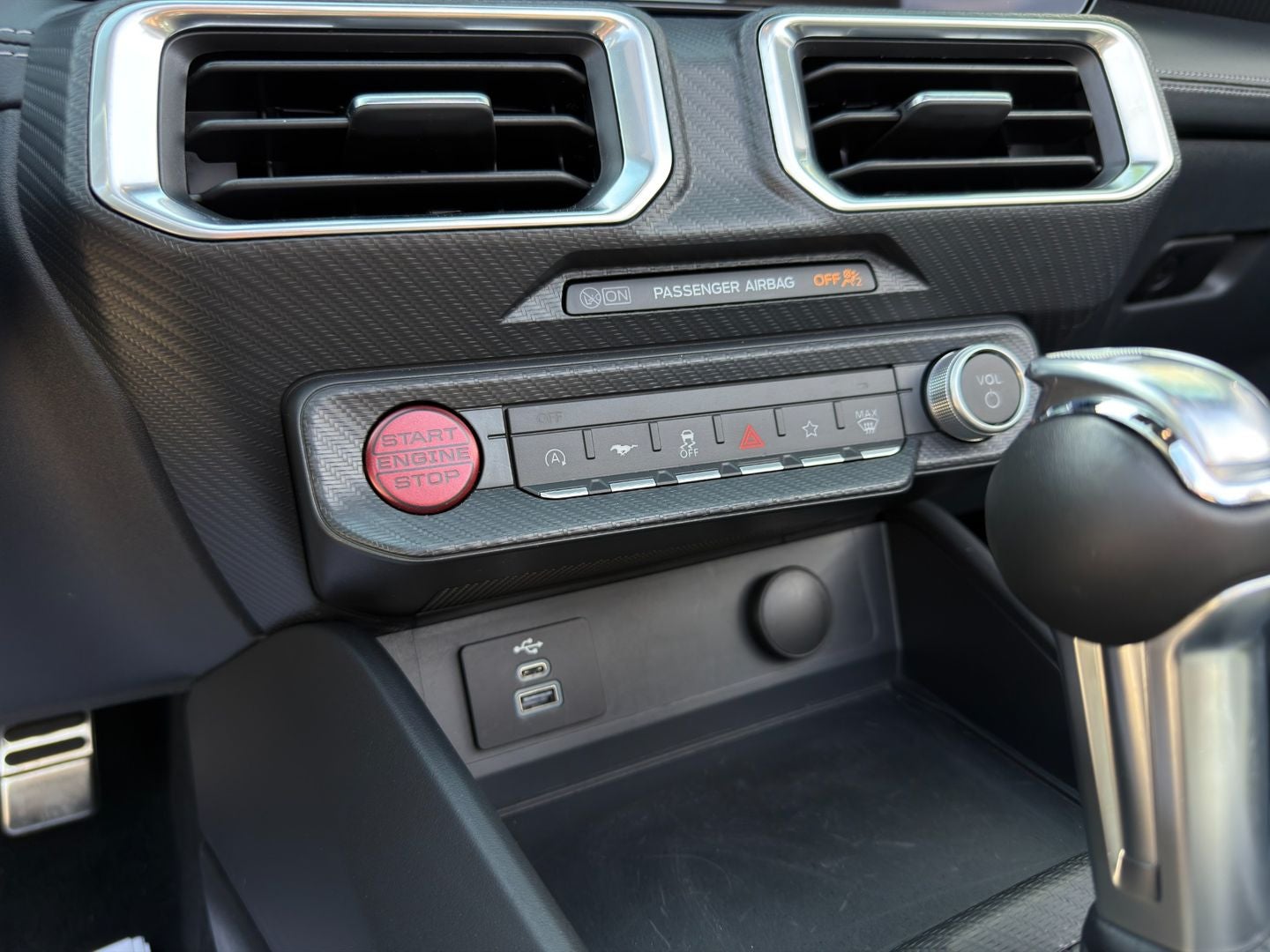 2025 Ford Mustang EcoBoost Premium