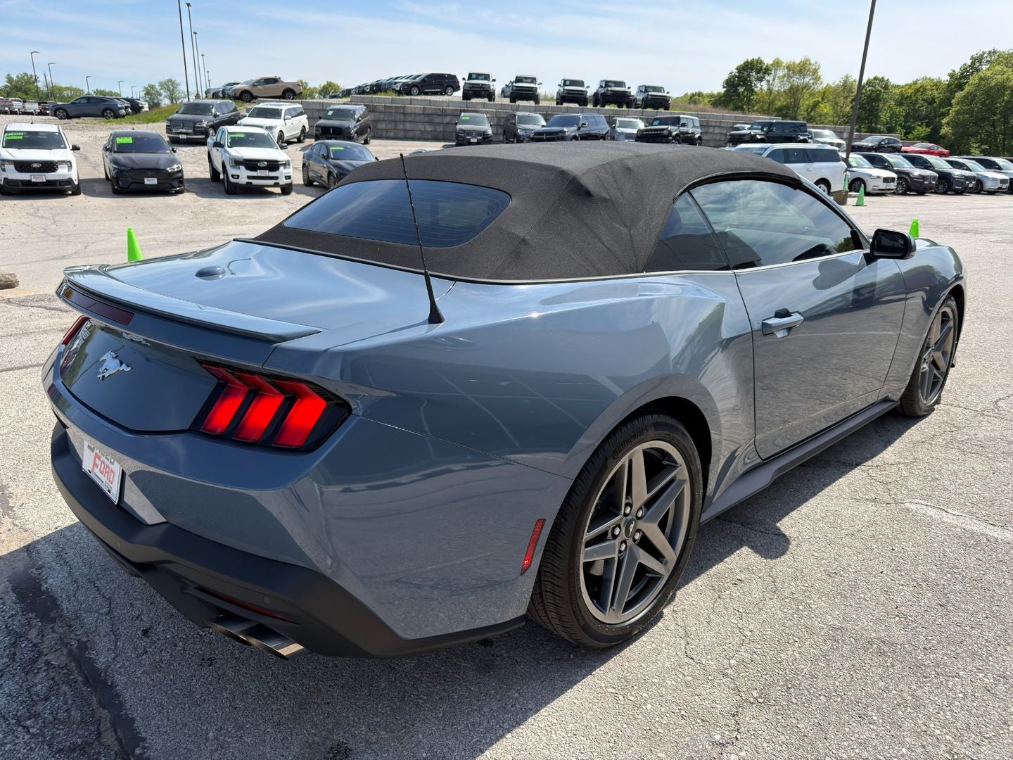 2025 Ford Mustang EcoBoost Premium