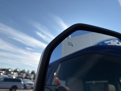 2026 Ford Chassis Cab F-450® LARIAT®