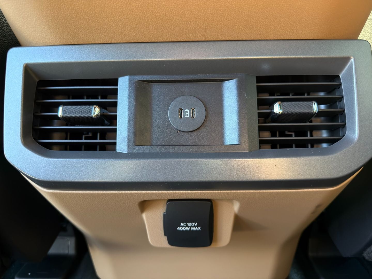 2026 Ford Chassis Cab F-450® LARIAT®