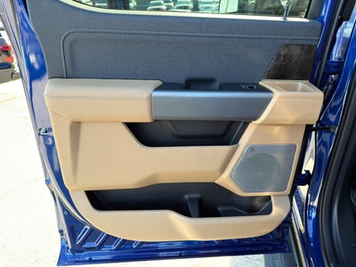 2026 Ford Chassis Cab F-450® LARIAT®