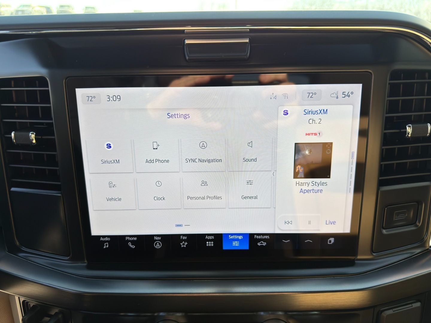 2026 Ford Chassis Cab F-450® LARIAT®