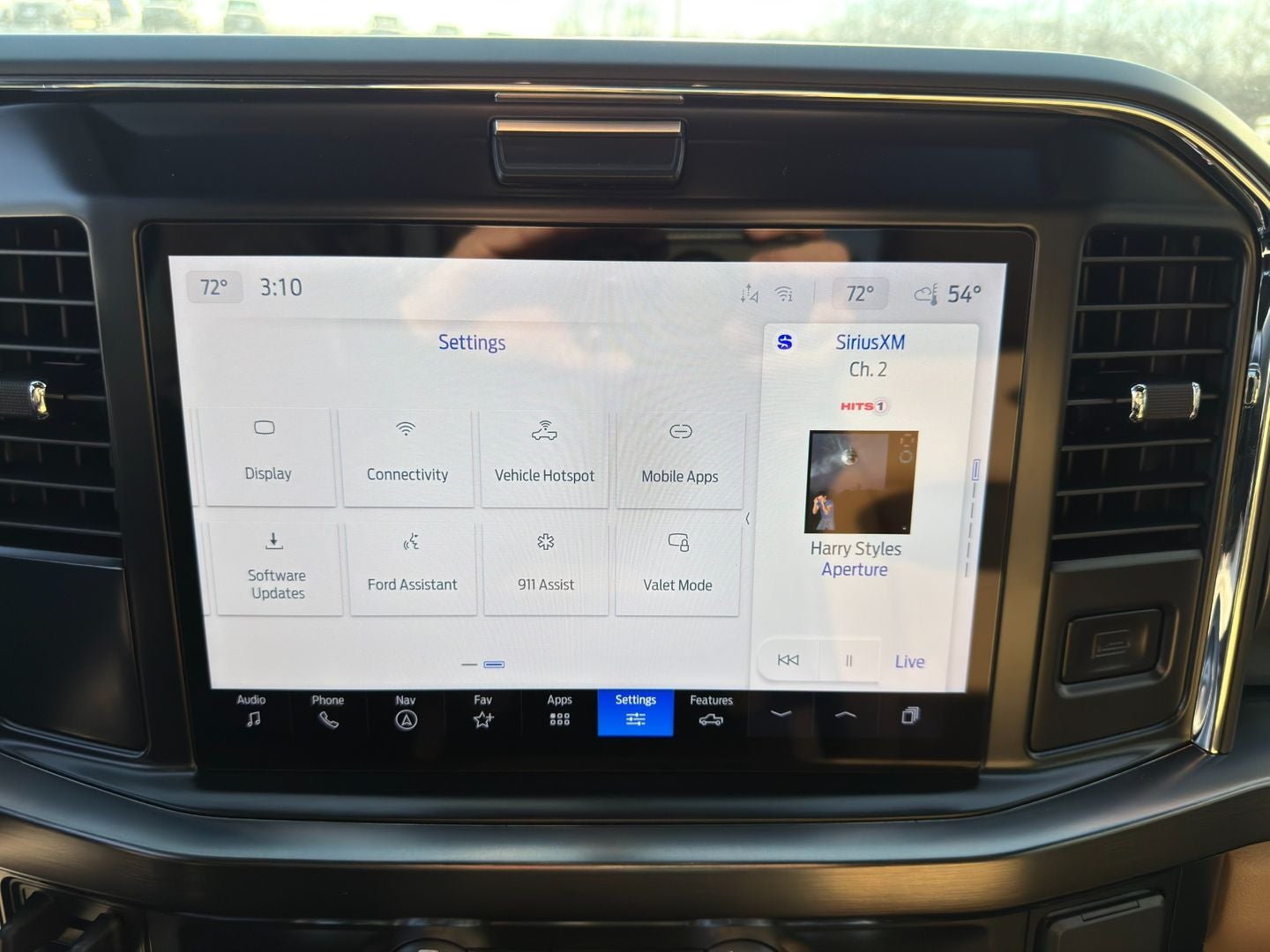 2026 Ford Chassis Cab F-450® LARIAT®