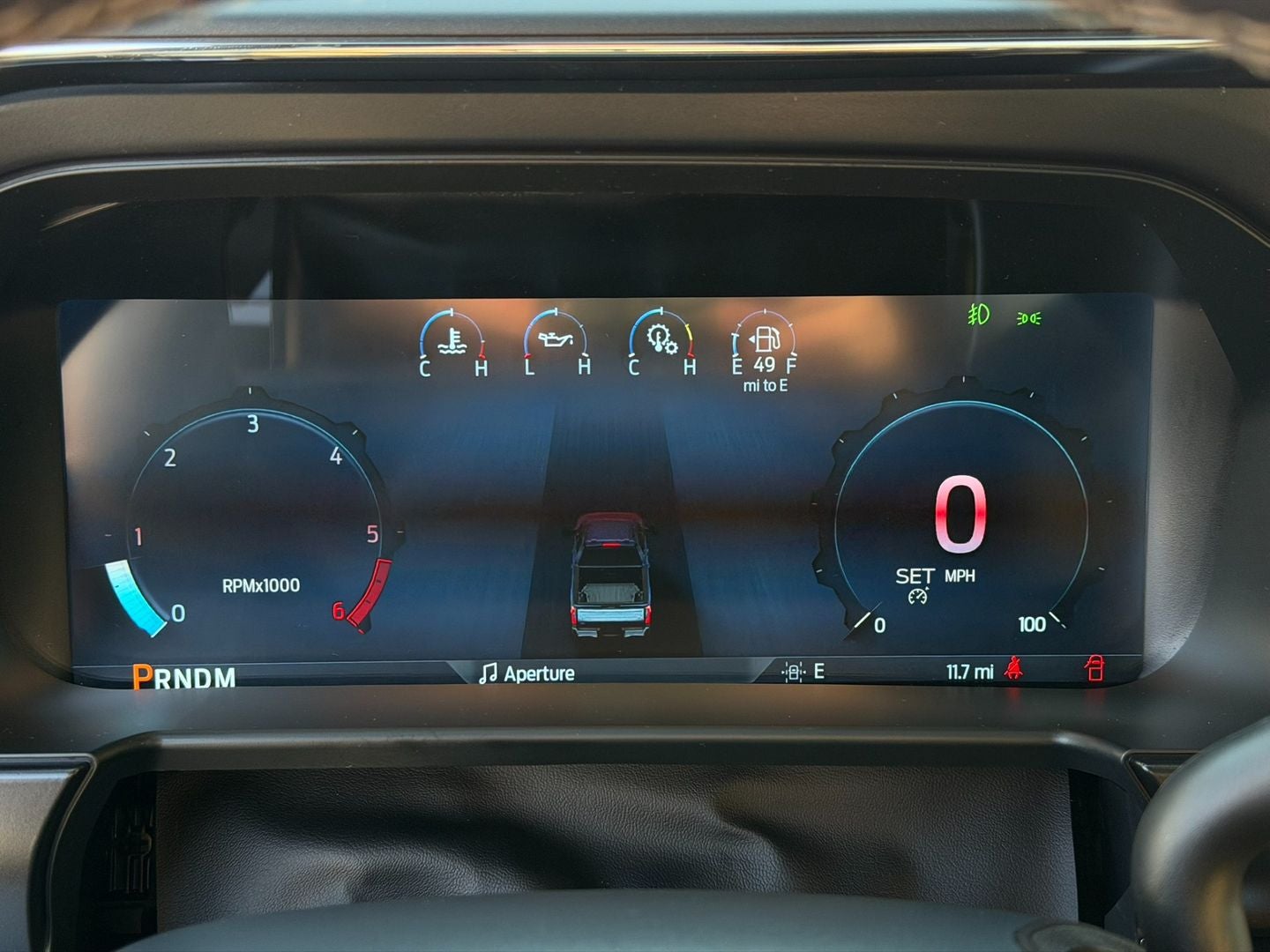 2026 Ford Chassis Cab F-450® LARIAT®