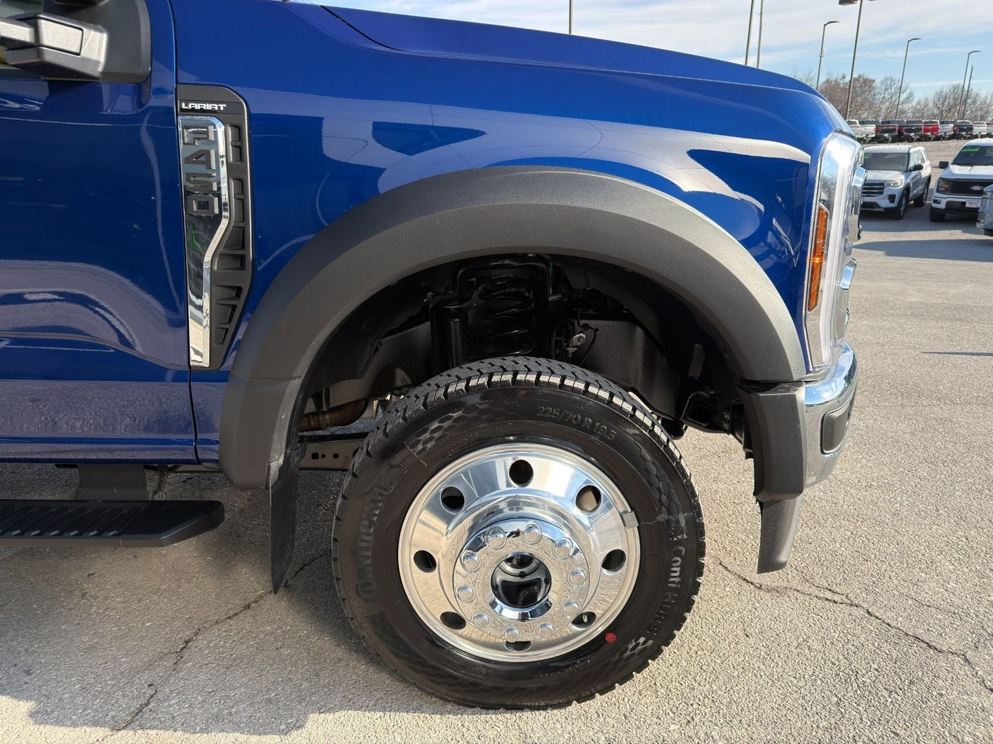 2026 Ford Chassis Cab F-450® LARIAT®