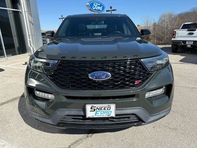 2022 Ford Explorer ST