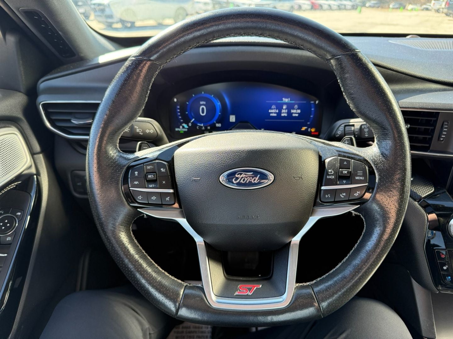 2022 Ford Explorer ST