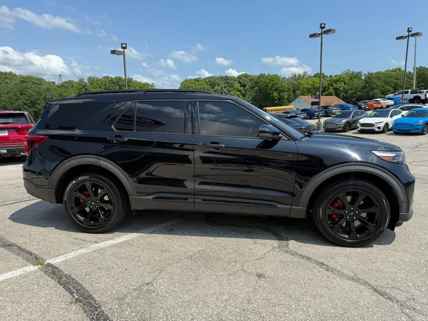 2021 Ford Explorer ST