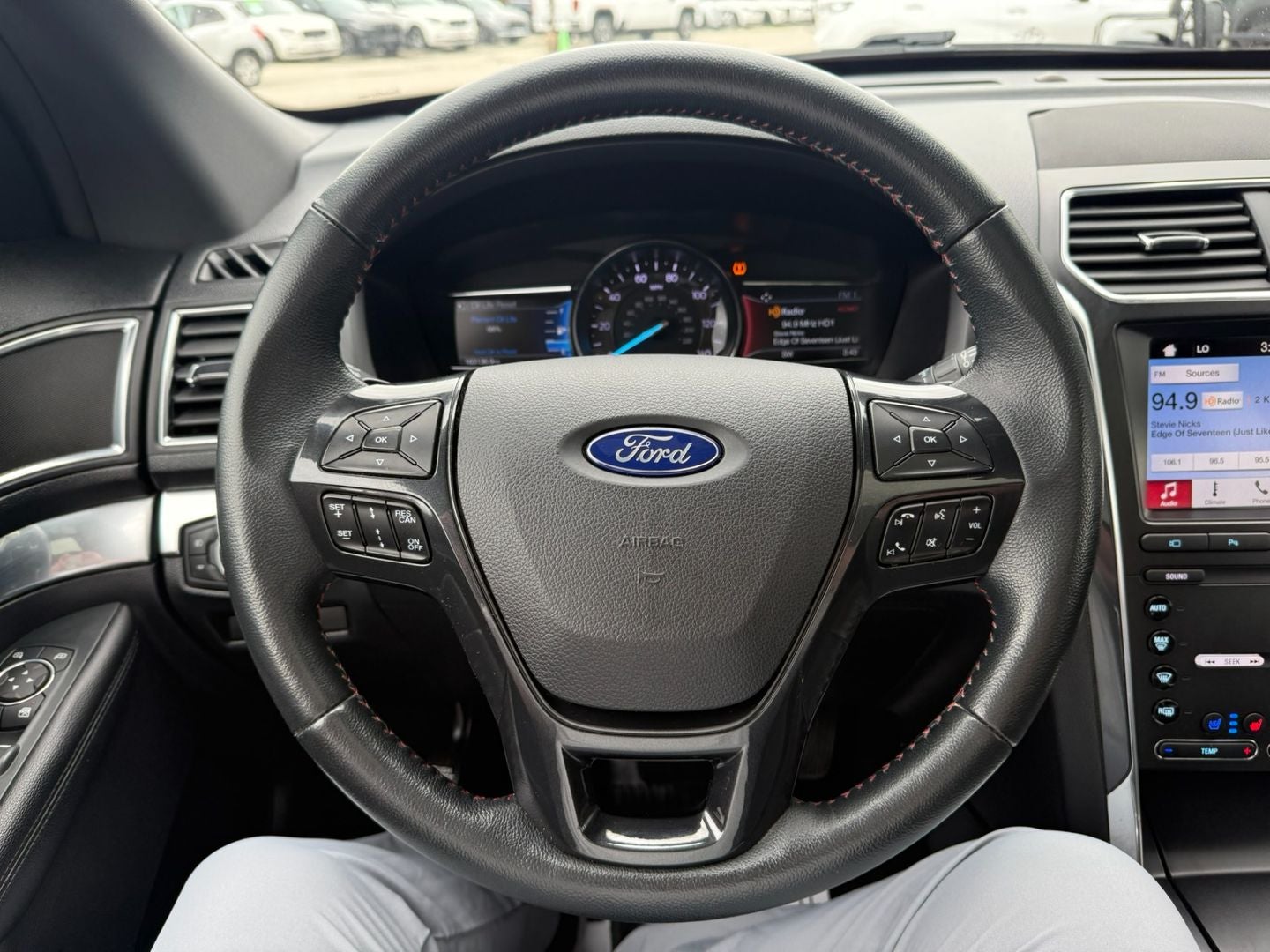 2019 Ford Explorer Sport