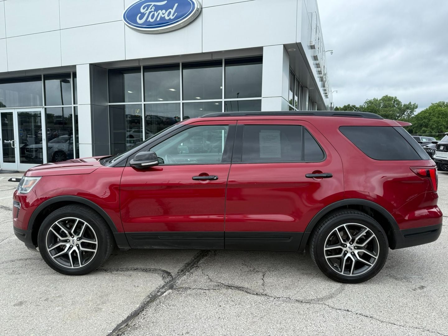 2019 Ford Explorer Sport