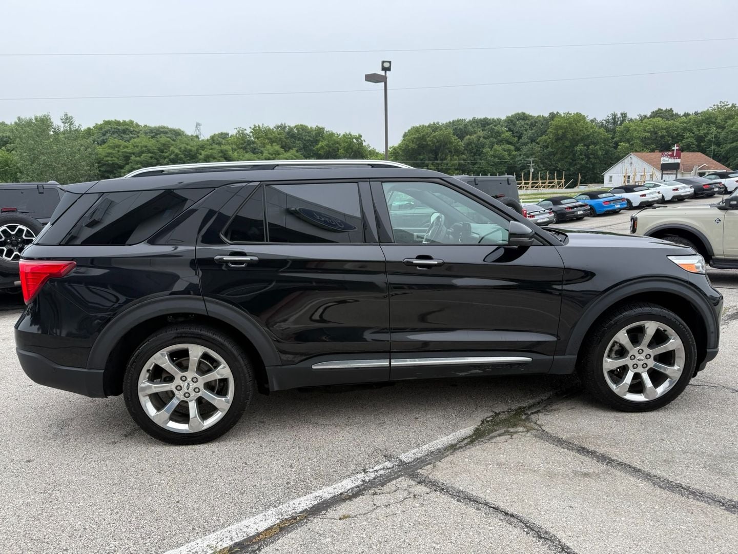 2020 Ford Explorer Platinum