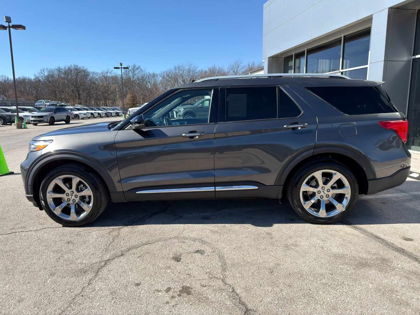 2020 Ford Explorer Platinum