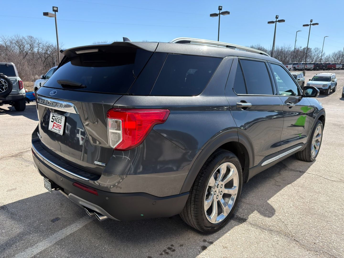 2020 Ford Explorer Platinum