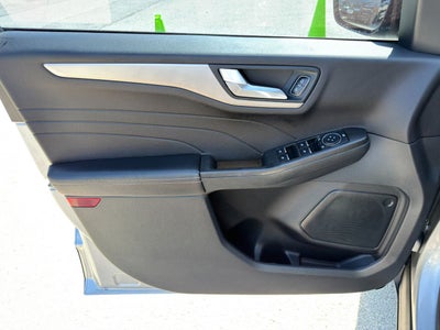2021 Ford Escape SE Hybrid