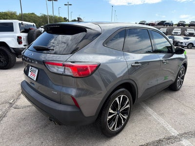 2022 Ford Escape SE Hybrid