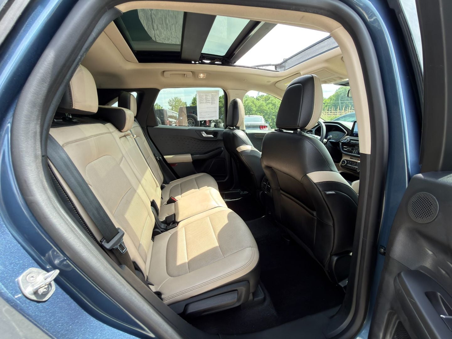 2020 Ford Escape Titanium Hybrid