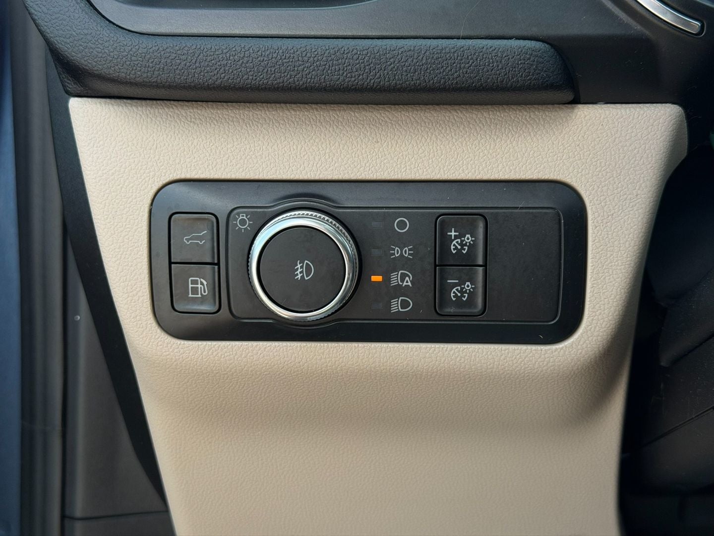 2020 Ford Escape Titanium Hybrid