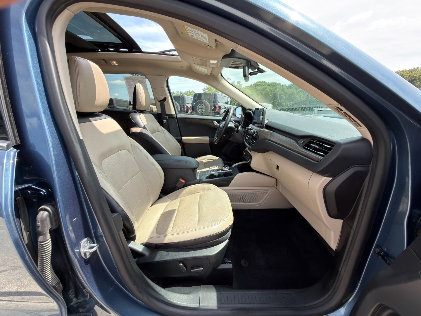 2020 Ford Escape Titanium Hybrid
