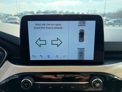 2022 Ford Escape Titanium Hybrid