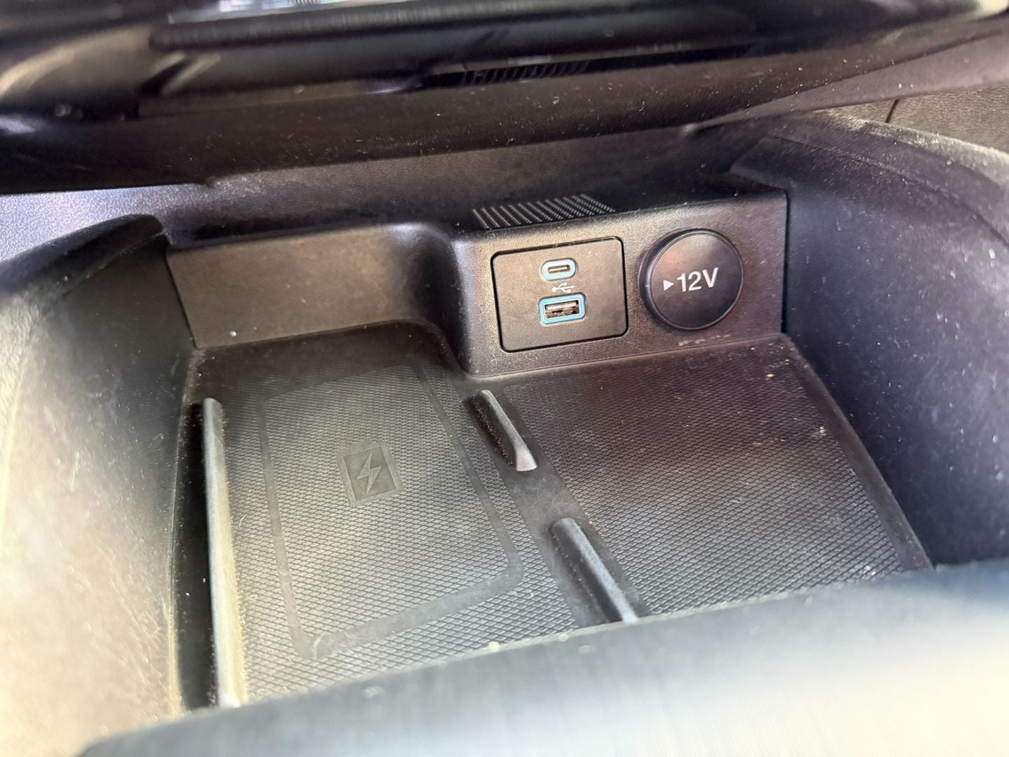 2022 Ford Escape Titanium Hybrid