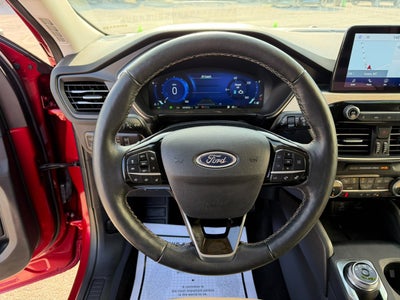 2022 Ford Escape Titanium Hybrid