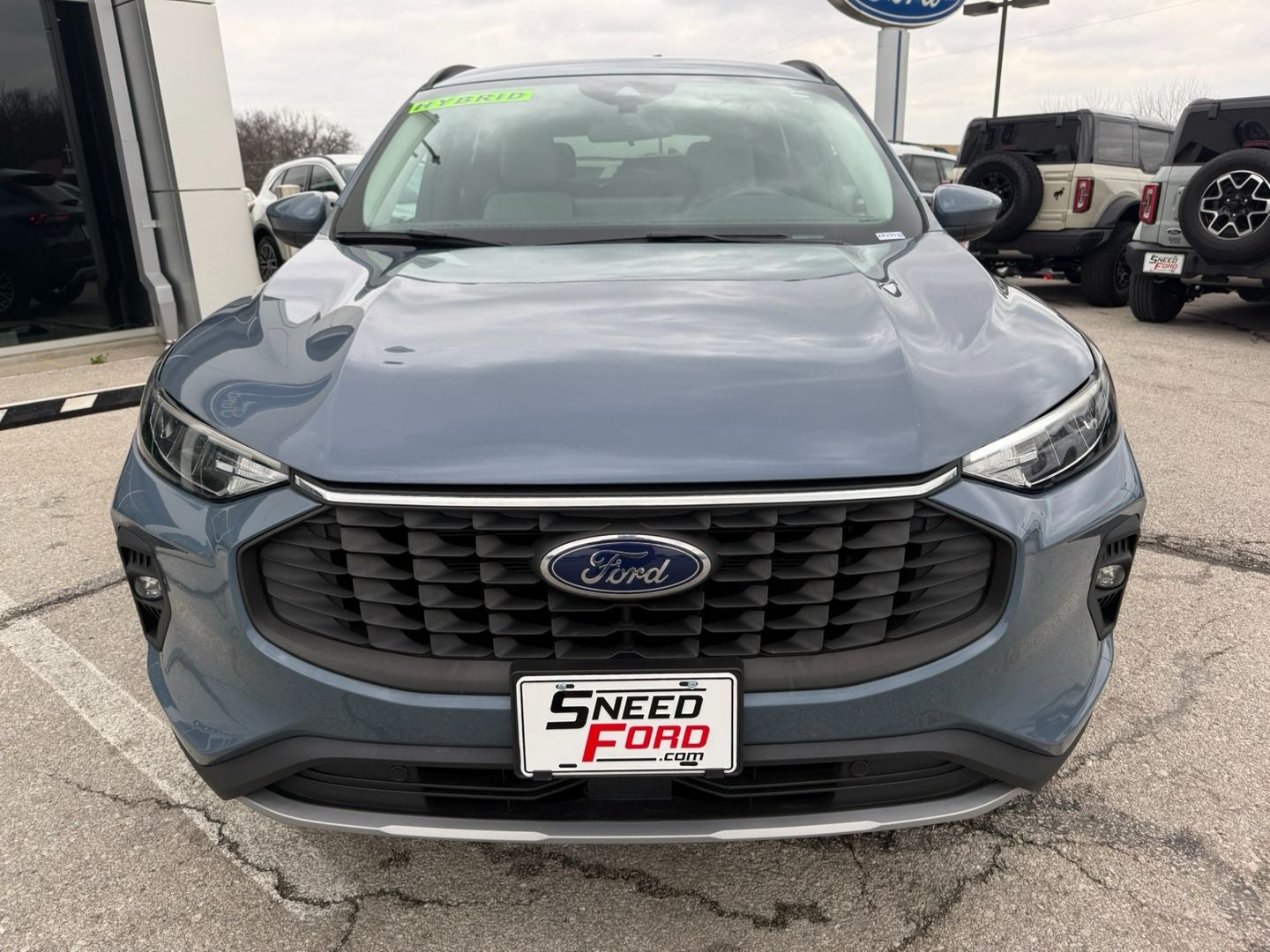 Used 2024 Ford Escape PHEV with VIN 1FMCU0E17RUA17611 for sale in Kansas City