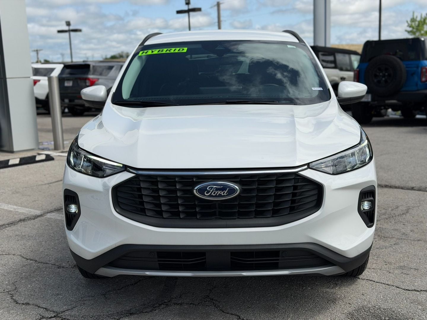 Used 2024 Ford Escape PHEV with VIN 1FMCU0E1XRUA04917 for sale in Kansas City