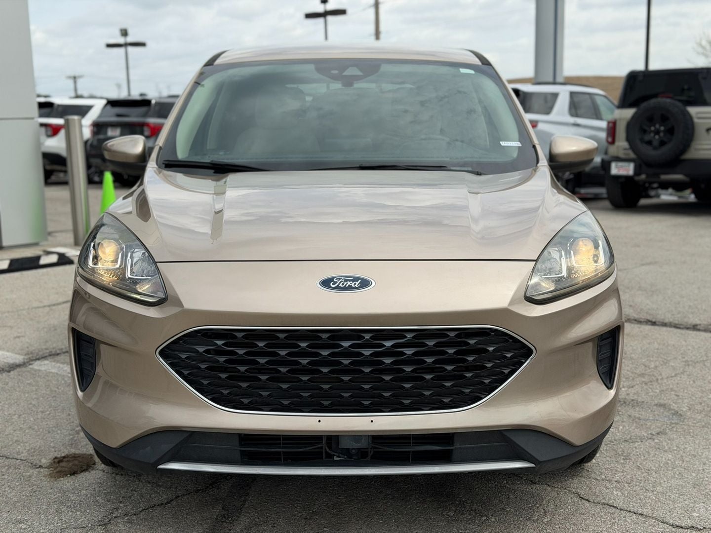 2020 Ford Escape SE