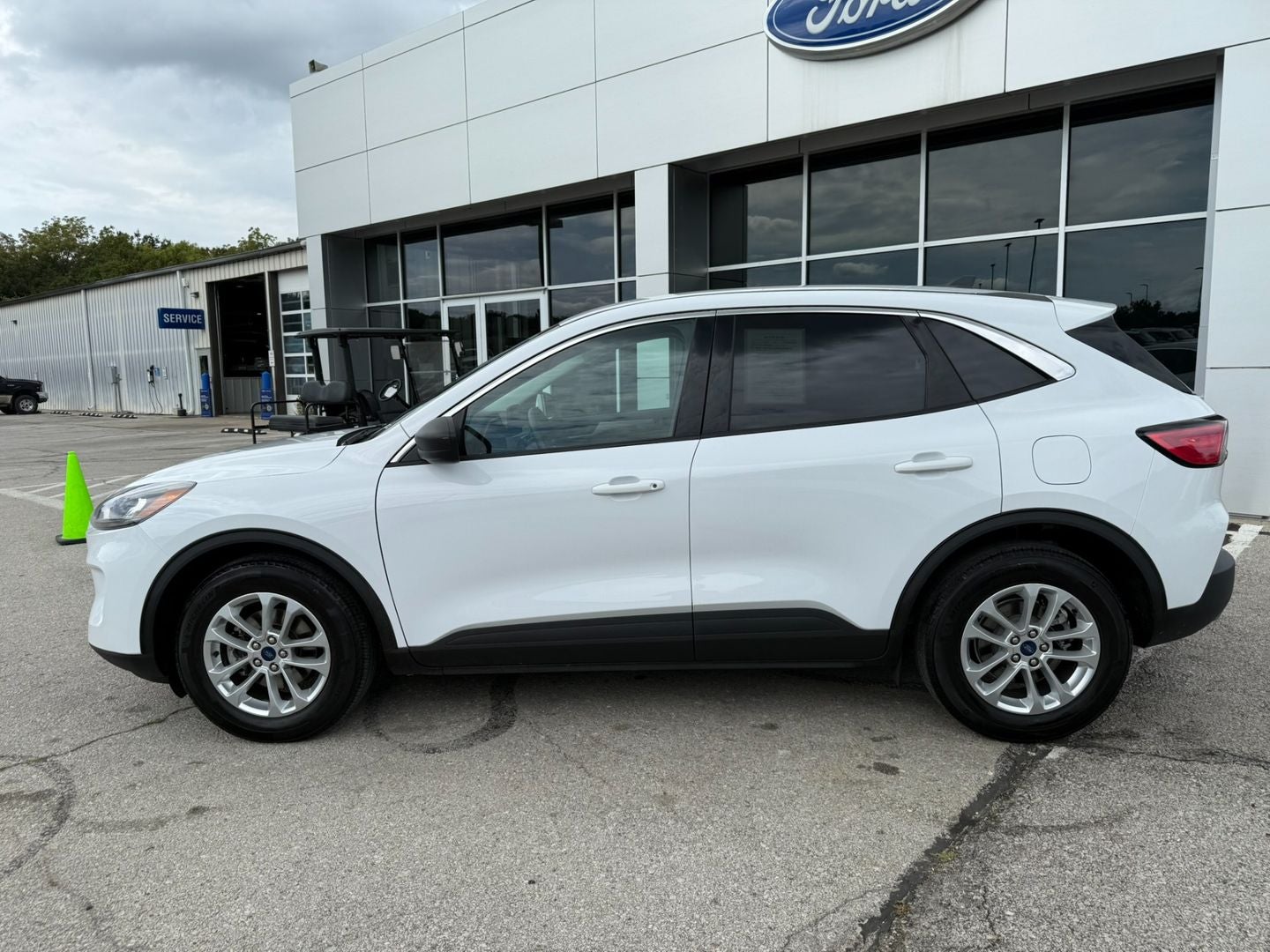 2022 Ford Escape SE