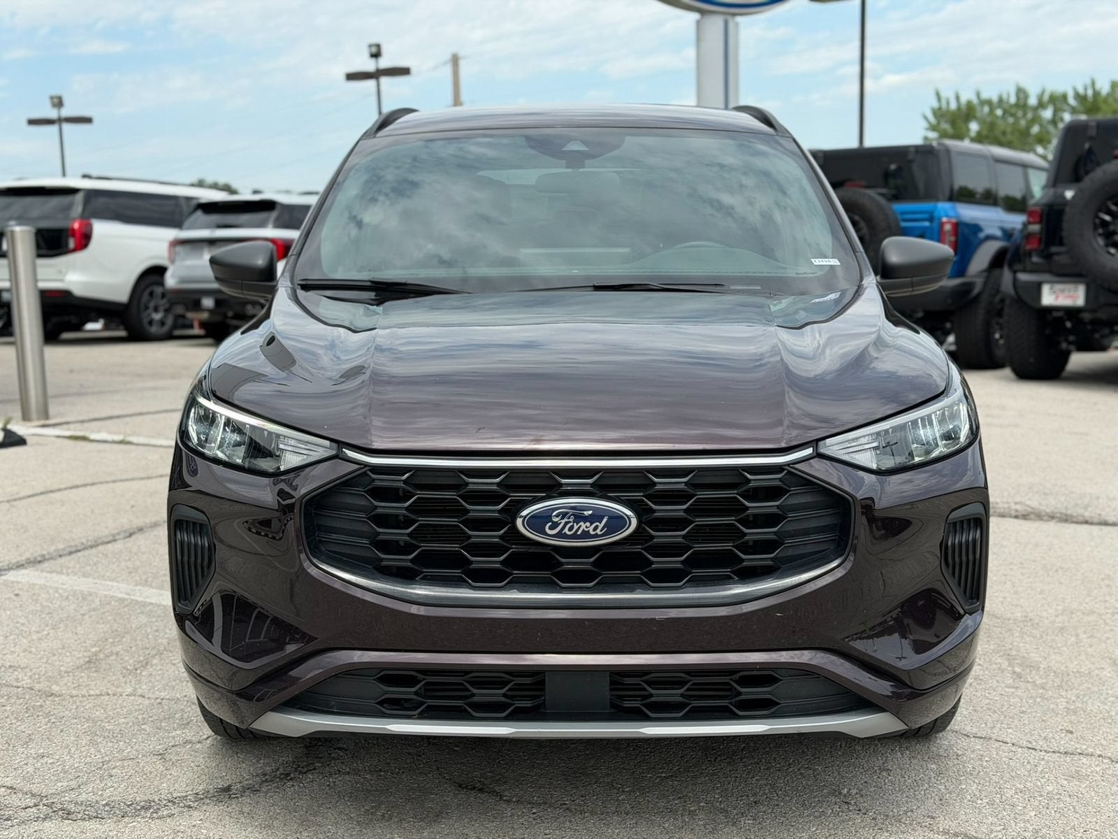Used 2023 Ford Escape ST-Line with VIN 1FMCU0MN5PUA01442 for sale in Kansas City